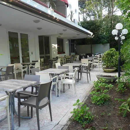 Szálloda Pierre Riccione