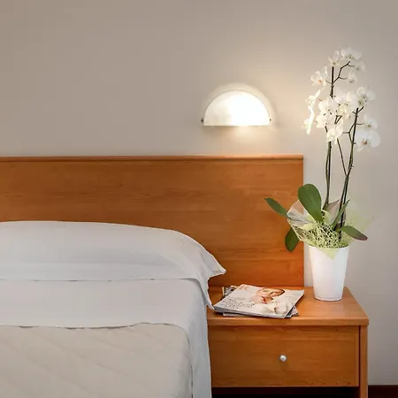 Pierre Hotel