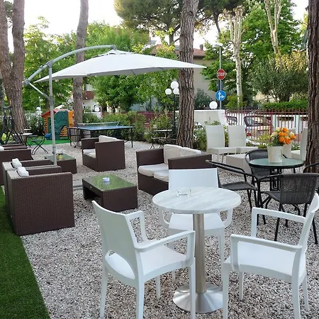 Hotel Pierre Riccione