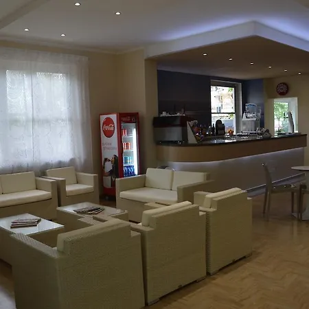 Otel Pierre 