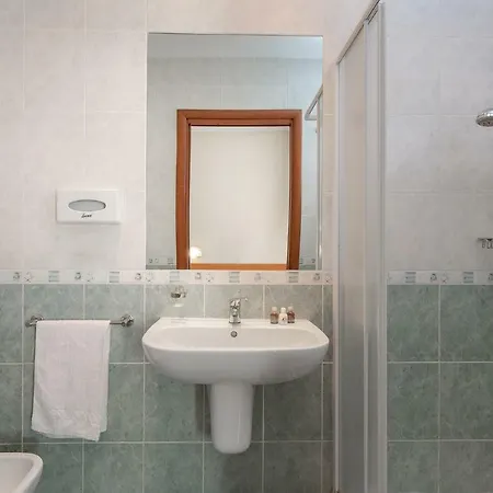 Hotel Pierre Nuova Gestione 3*
